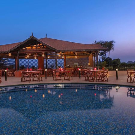 Sheraton Grand Pune Bund Garden Hotel Eksteriør billede