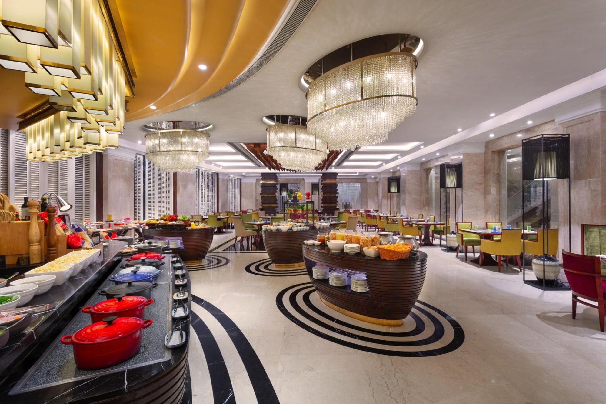 Sheraton Grand Pune Bund Garden Hotel Eksteriør billede