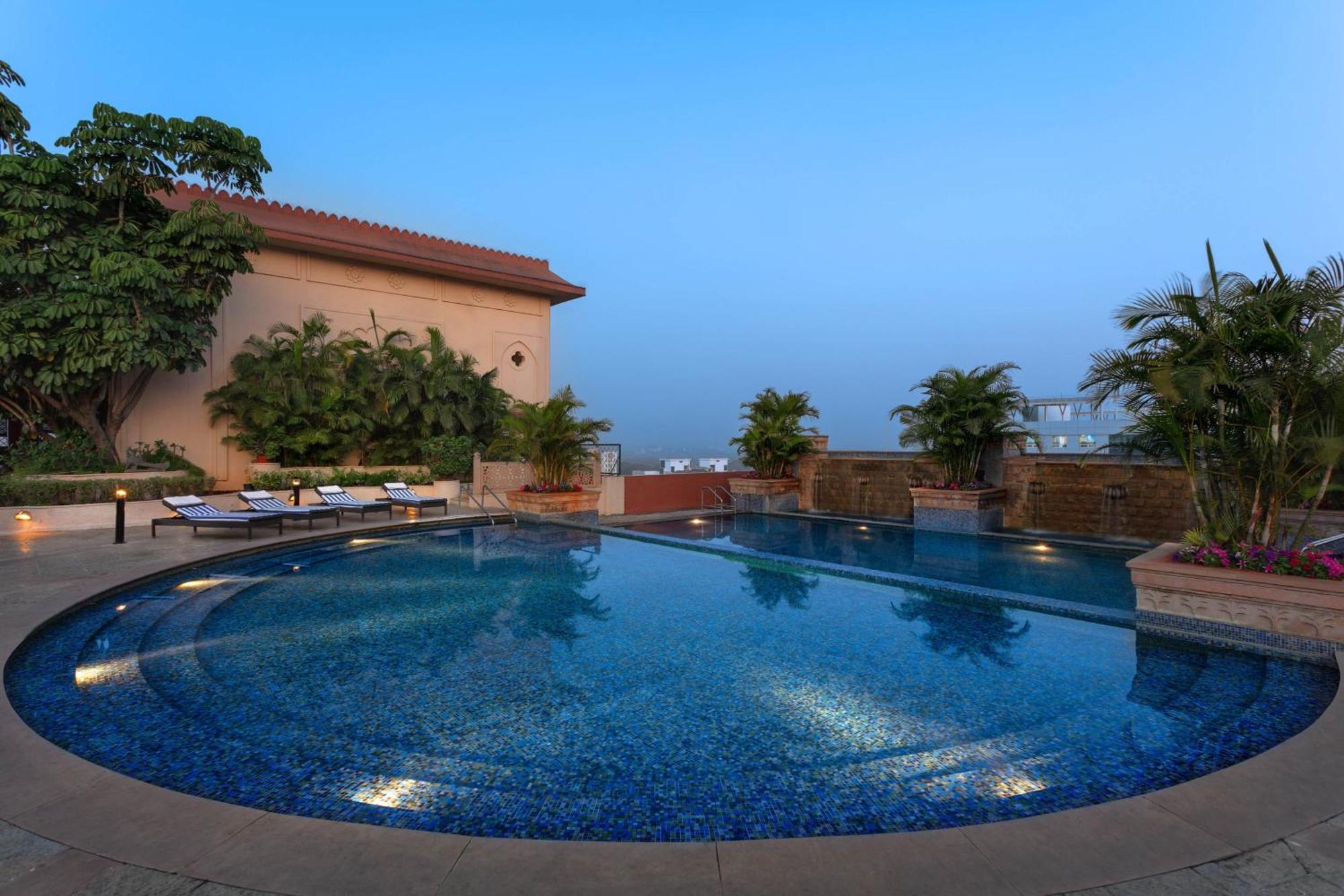 Sheraton Grand Pune Bund Garden Hotel Eksteriør billede
